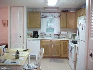 3 Gloucester Road Ocean Pines, MD 21811 - Photo 4 of 7 Gallery Image 4