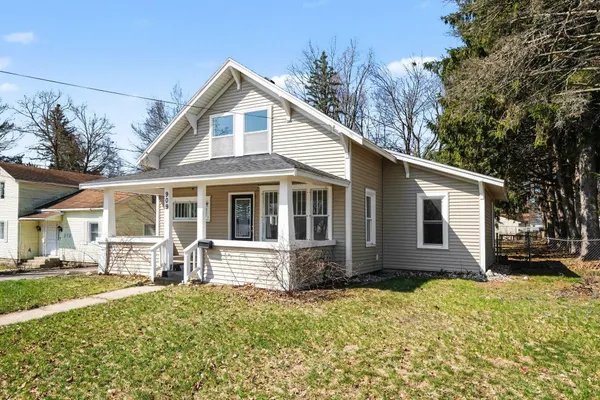 $220,000 | 909 South Franklin Street, Greenville, MI 48838