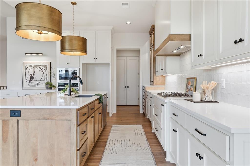 22005 West 99th Terrace Lenexa, KS 66220 - Photo 17 of 47