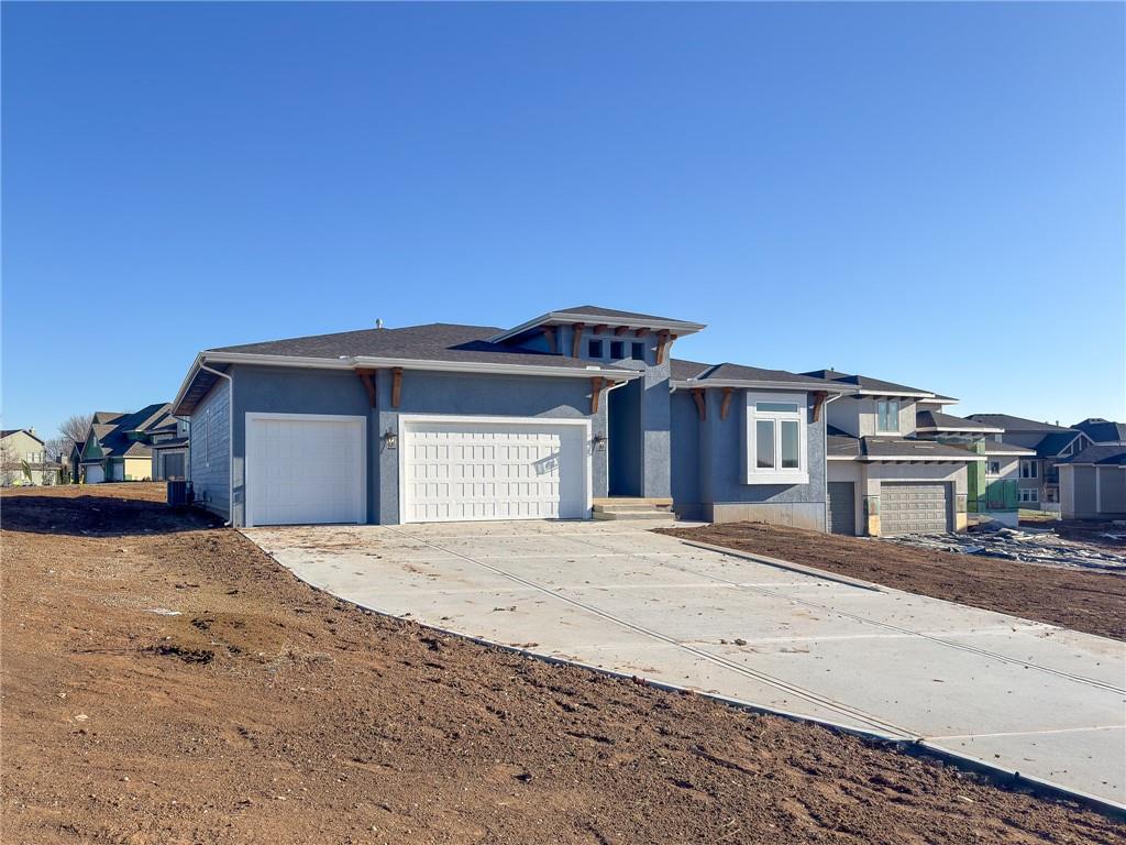 22005 West 99th Terrace Lenexa, KS 66220 - Photo 3 of 67