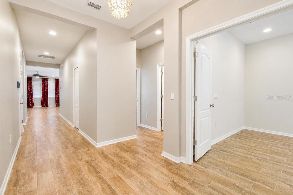 13958 Magnolia Ridge Loop Winter Garden, FL 34787 - Photo 9 of 58 Gallery Image 9