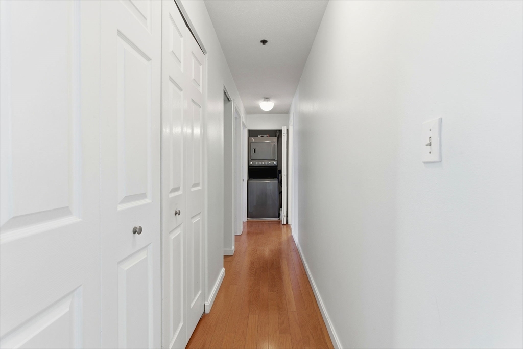 22 Railroad Street, Unit 407 Andover, MA 01810 - Photo 14 of 32