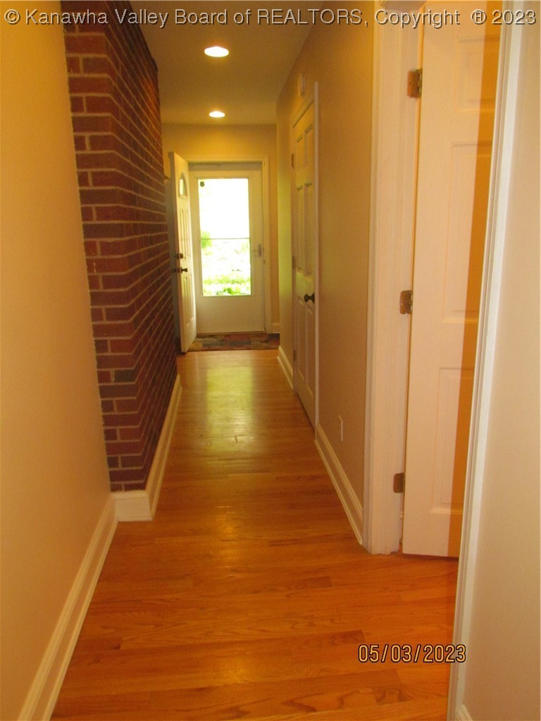 1306 Winterfell Road Charleston, WV 25314 - Photo 8 of 26 Gallery Image 8