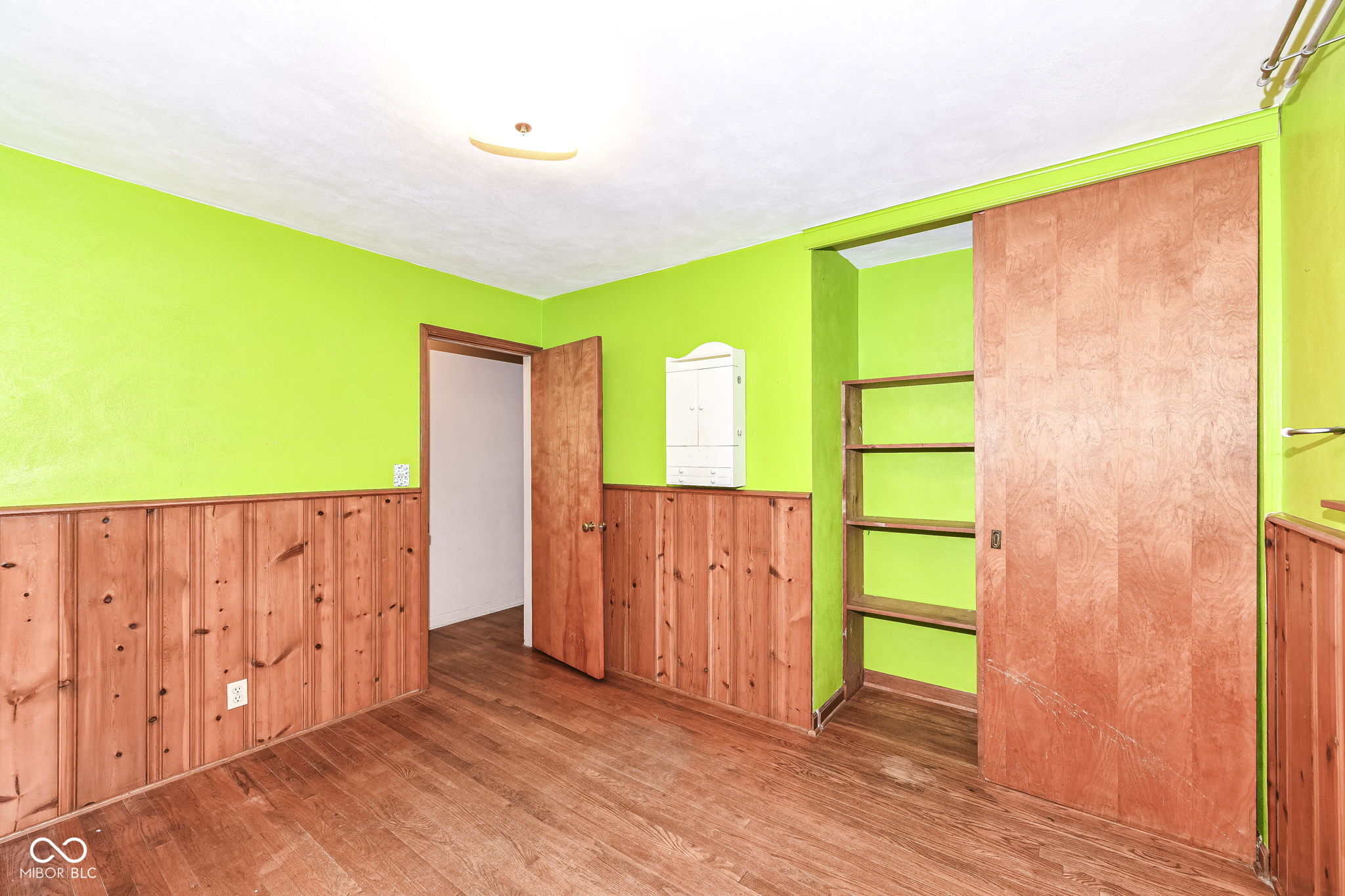 832 South Pendleton Avenue Pendleton, IN 46064 - Photo 14 of 29