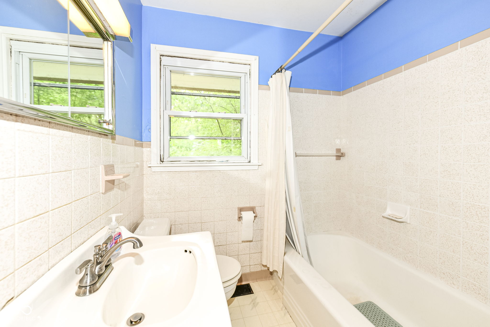 832 South Pendleton Avenue Pendleton, IN 46064 - Photo 21 of 29