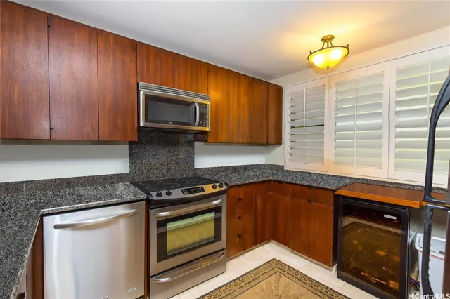 $4,000 | 500 Lunalilo Home Road, Unit 21G, Honolulu, HI 96825