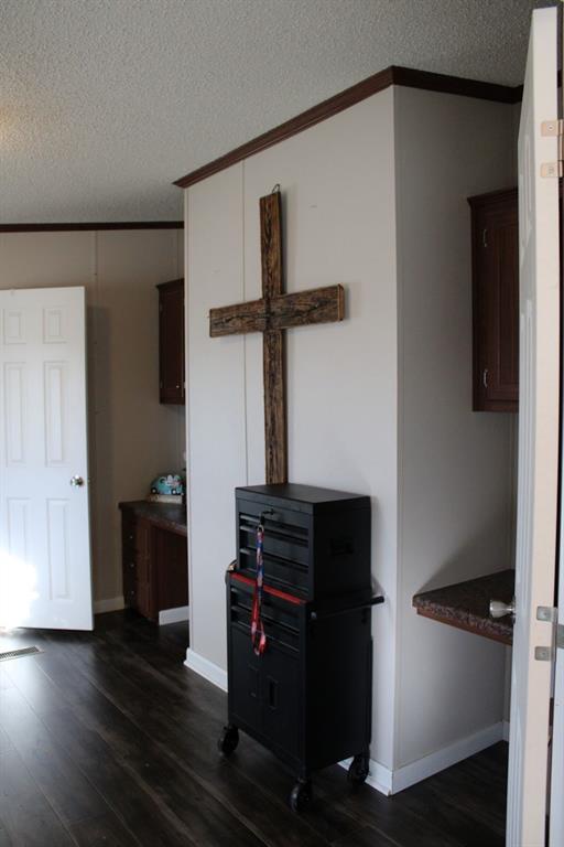 10780 County Road 3707 Wills Point, TX 75169 - Photo 22 of 34 a view of walk in closet