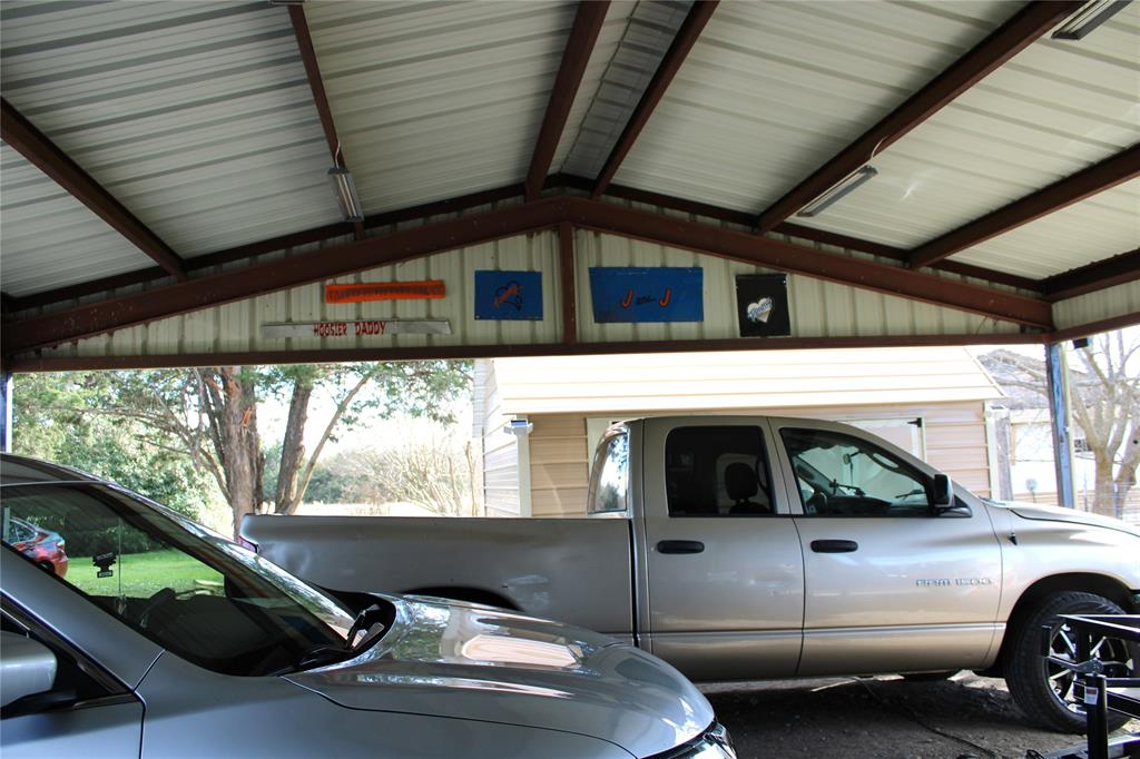 10780 County Road 3707 Wills Point, TX 75169 - Photo 7 of 34 a car parked in front of a house