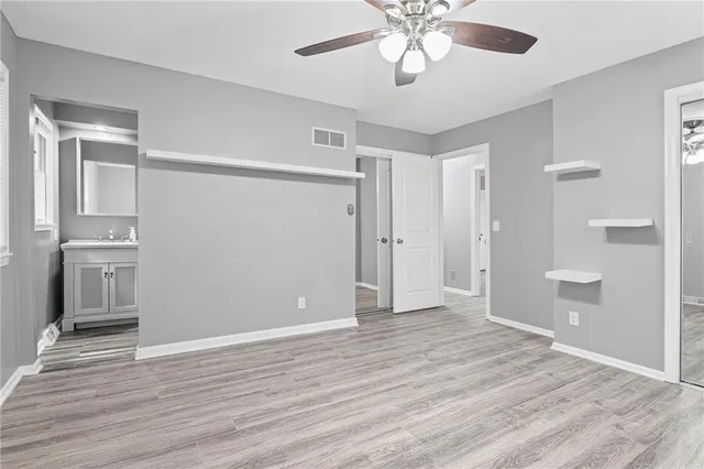 $409,000 | 14105 West 48th Terrace, Shawnee, KS 66216