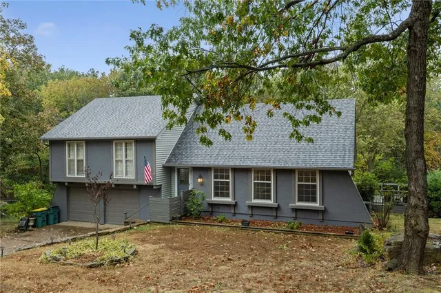 $409,000 | 14105 West 48th Terrace, Shawnee, KS 66216