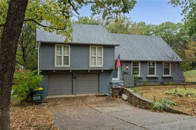 $409,000 | 14105 West 48th Terrace, Shawnee, KS 66216