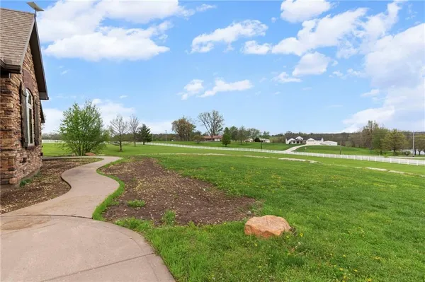 $1,900,000 | 16108 Plattsburg Road, Kearney, MO 64060