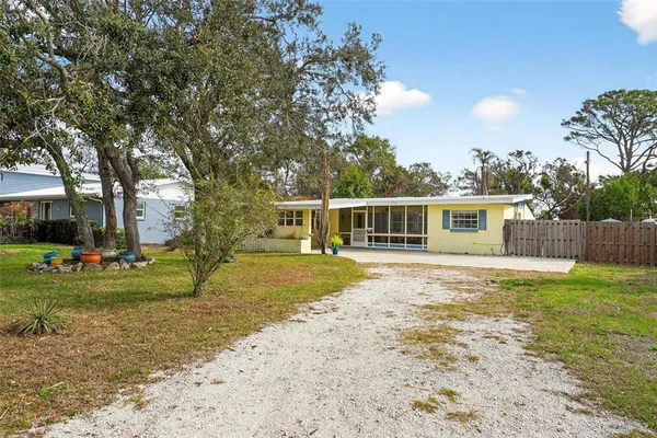 $325,000 | 1715 Areca Way, Daytona Beach, FL 32117