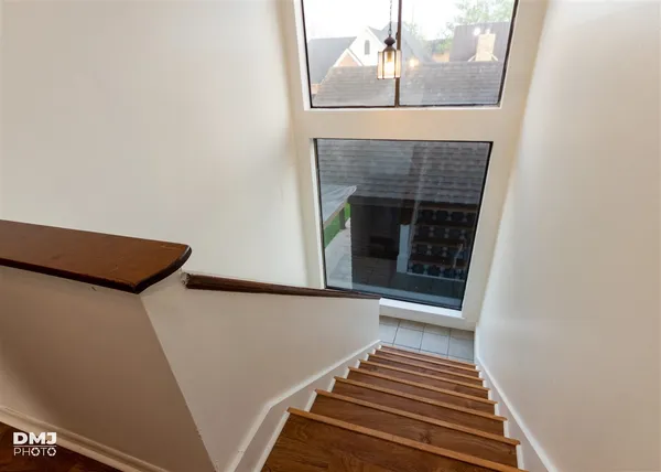 a view of an entryway