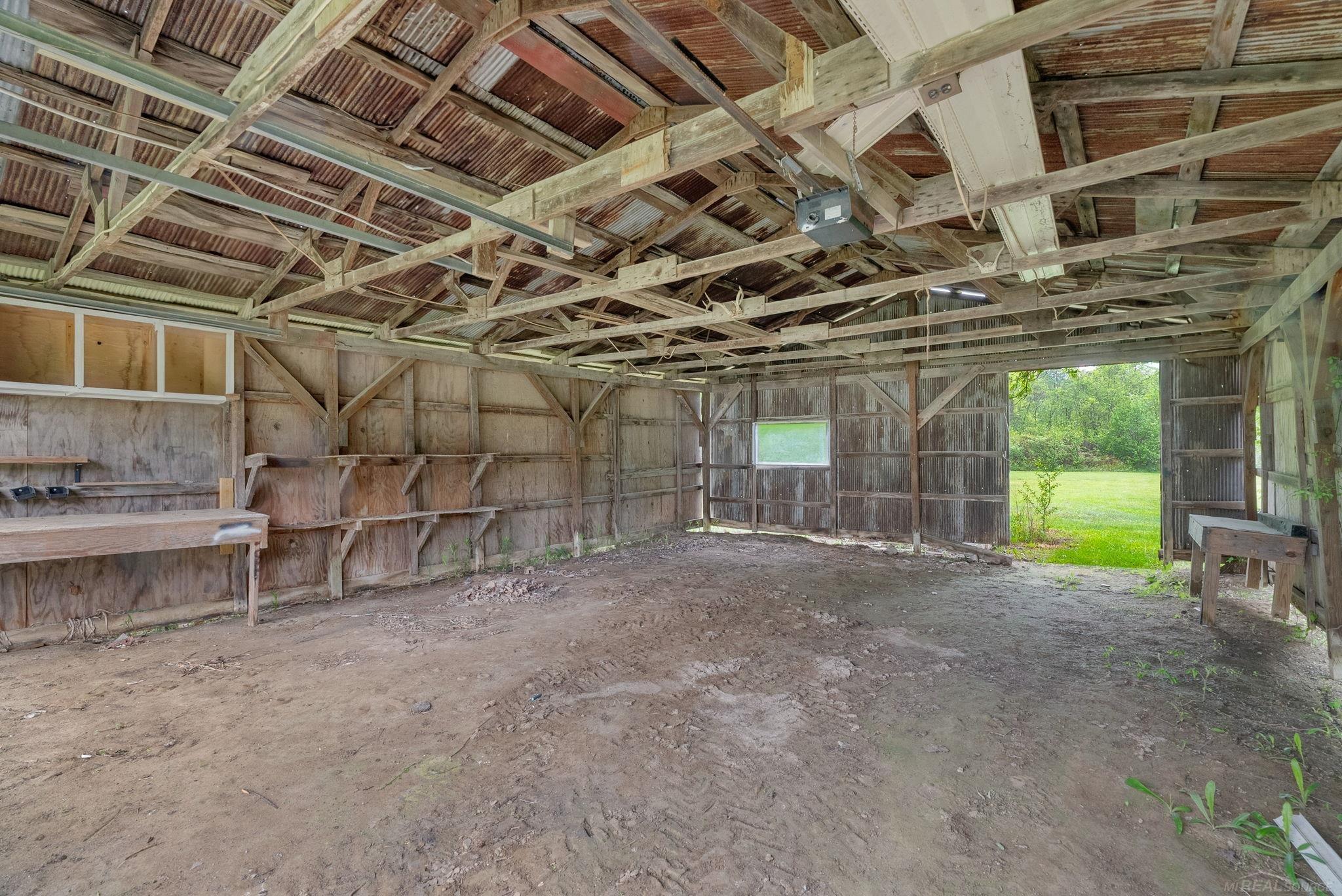 2100 Rowe Road Applegate, MI 48401 - Photo 44 of 46 50175995-a822e03e-8543-4229-ad43-76aac3f7028e.JPG