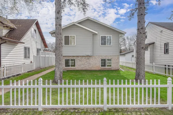 $239,900 | 420 32nd Avenue North, St. Cloud, MN 56303