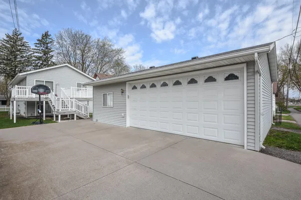 $239,900 | 420 32nd Avenue North, St. Cloud, MN 56303