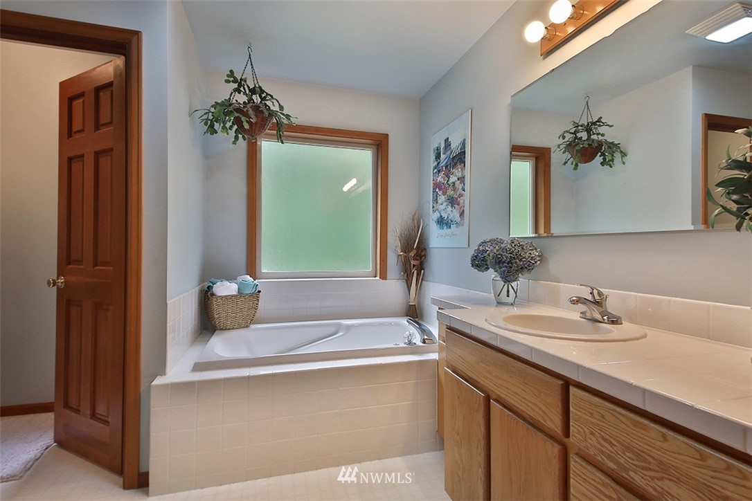 5464 Deer Run Road Langley, WA 98260 - Photo 16 of 25 Gallery Image 16