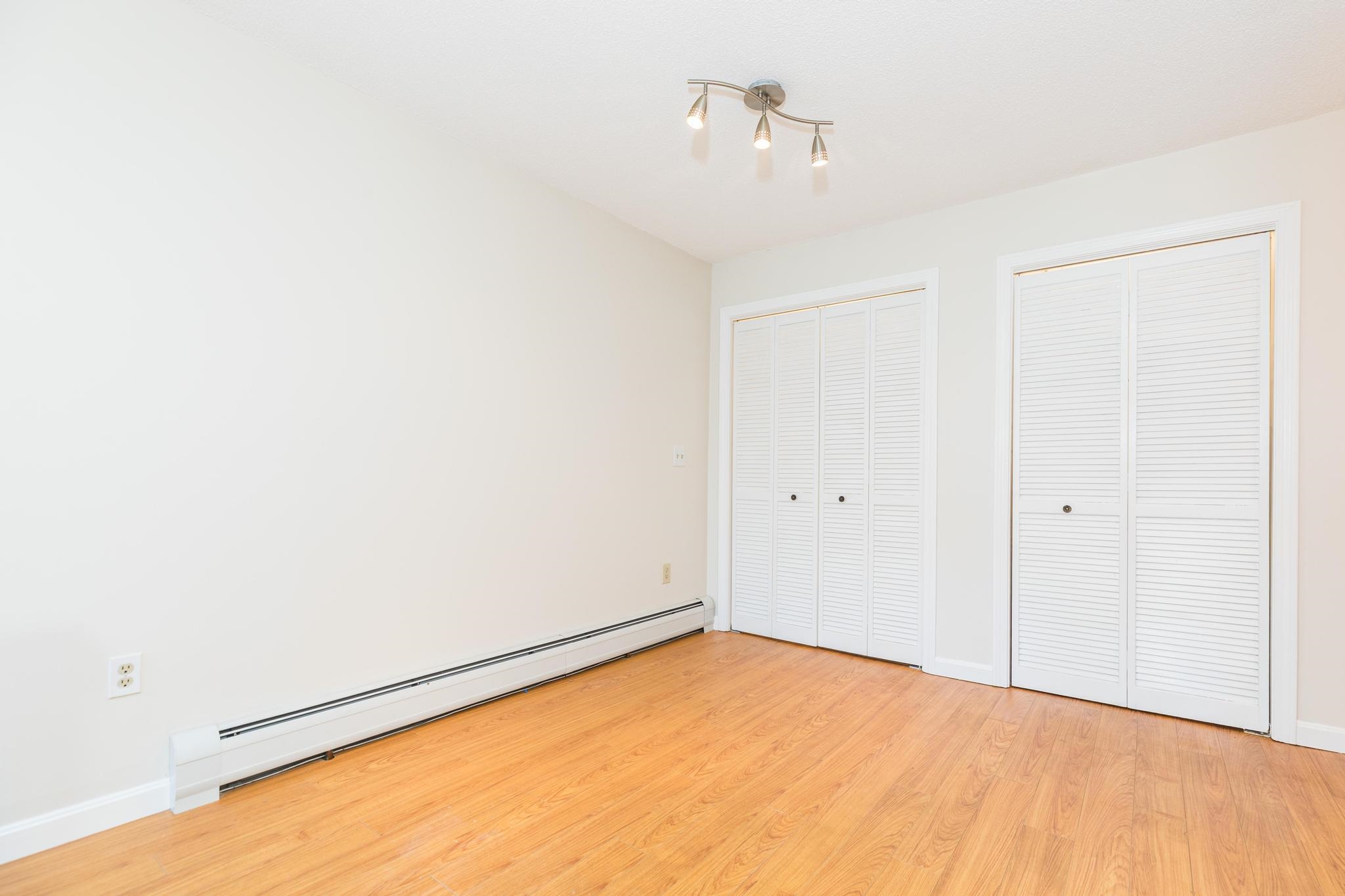 703 Spring Brook Circle Portsmouth, NH 03801 - Photo 10 of 31