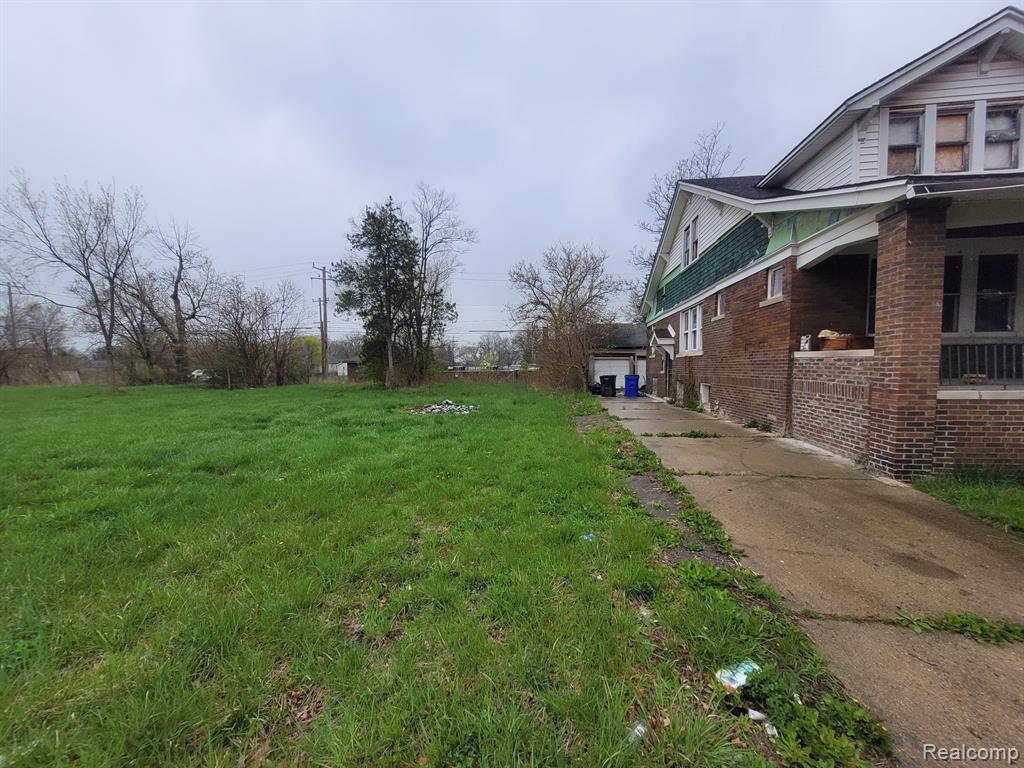3967 Beaconsfield Street Detroit, MI 48224 - Photo 3 of 4