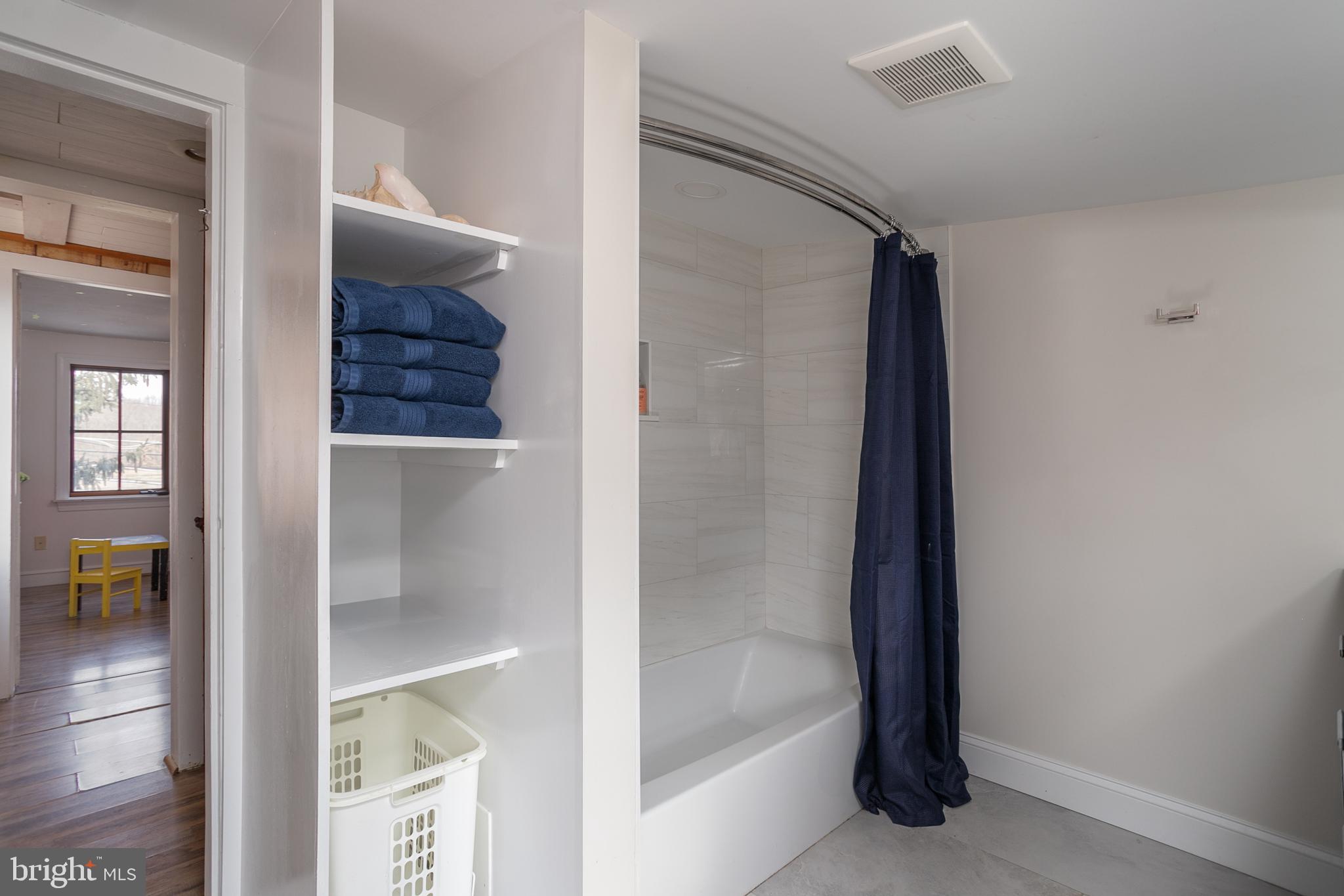 146 Wrightstown Cookstown Road Cookstown, NJ 08511 - Photo 26 of 40 Updated Full bathroom 2nd levle