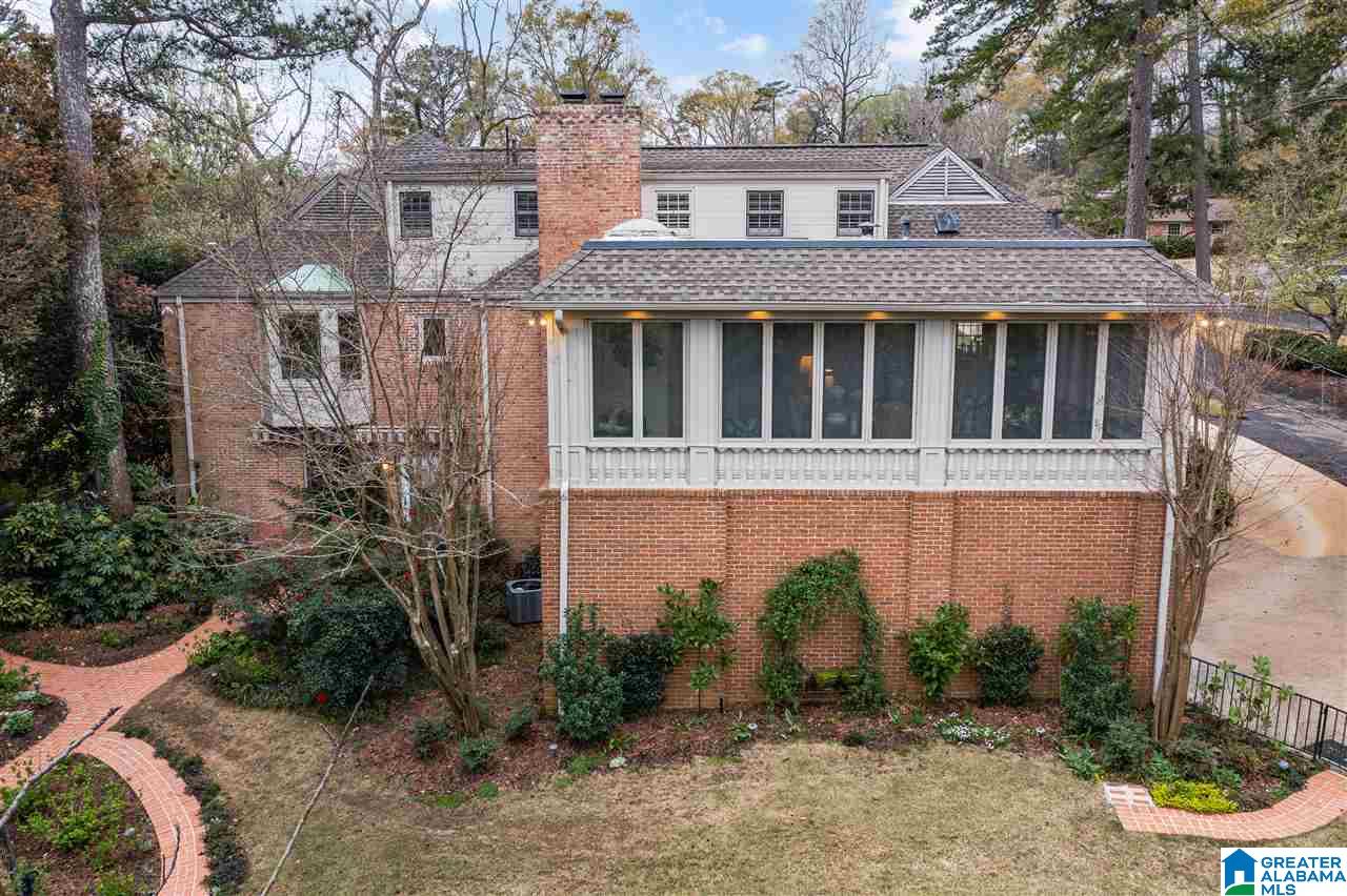 3745 North Woodridge Road Birmingham, AL 35223 - Photo 6 of 48