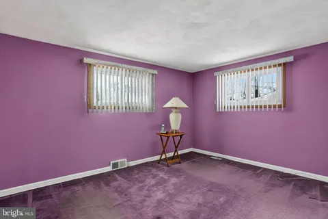 a view of a black and white wall