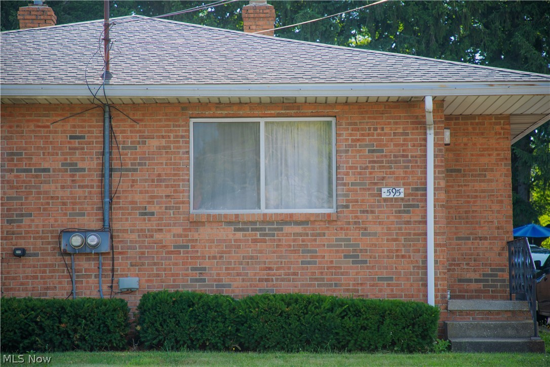 593-595 Baldwin Road Akron, OH 44312 - Photo 8 of 15