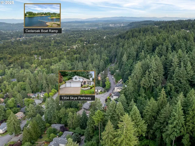 a view of a back yard of a building from a yard