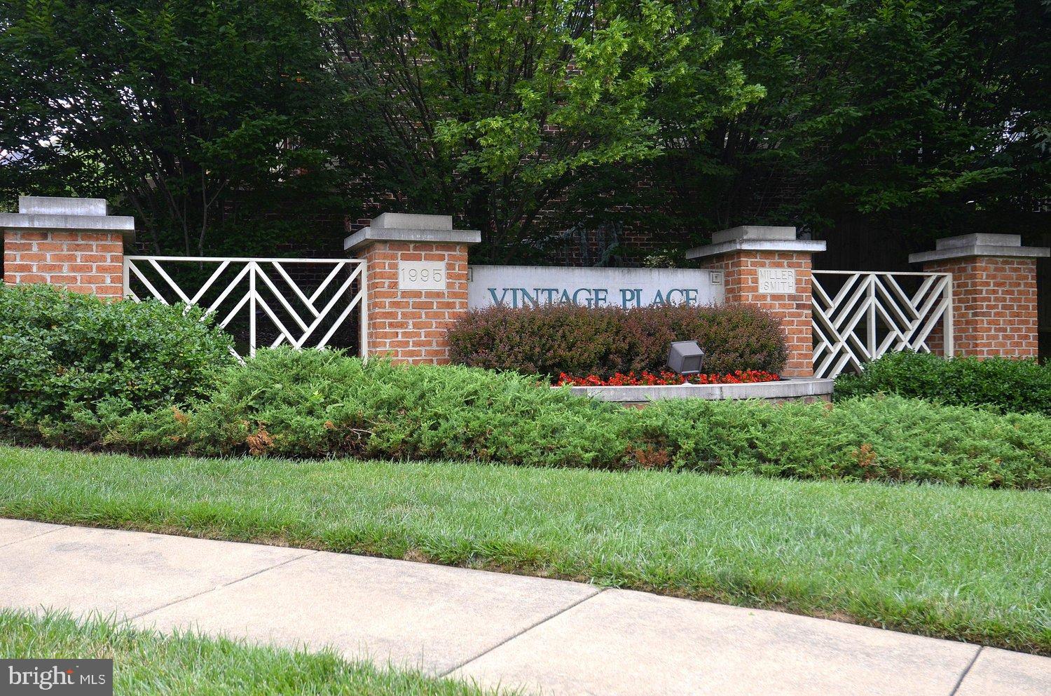 11433 Heritage Commons Way Reston, VA 20194 - Photo 40 of 53 Vantage Place Entrance Sign