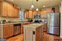 1224 Greenbriar Road York, PA 17404 - Photo 8 of 24 Kitchen