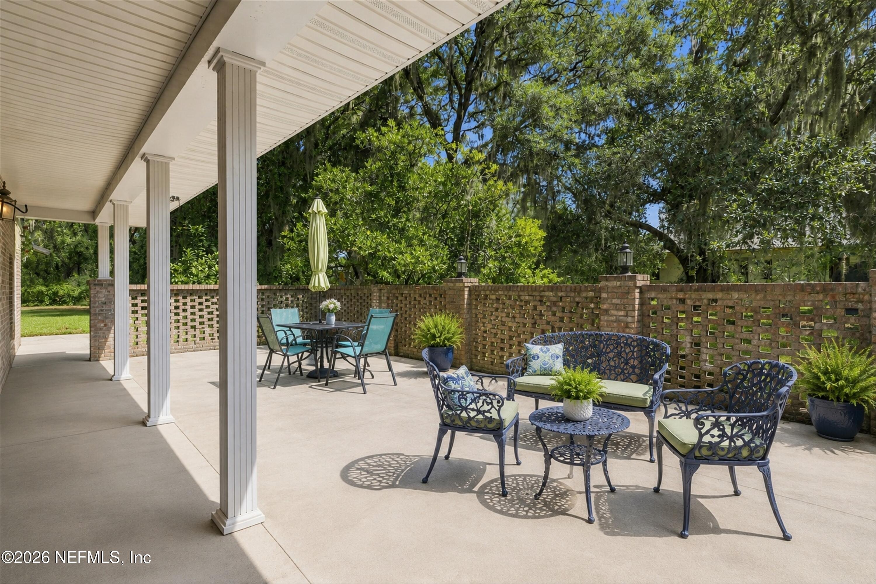 11009 Hood Road Jacksonville, FL 32257 - Photo 30 of 37 27-Back Patio