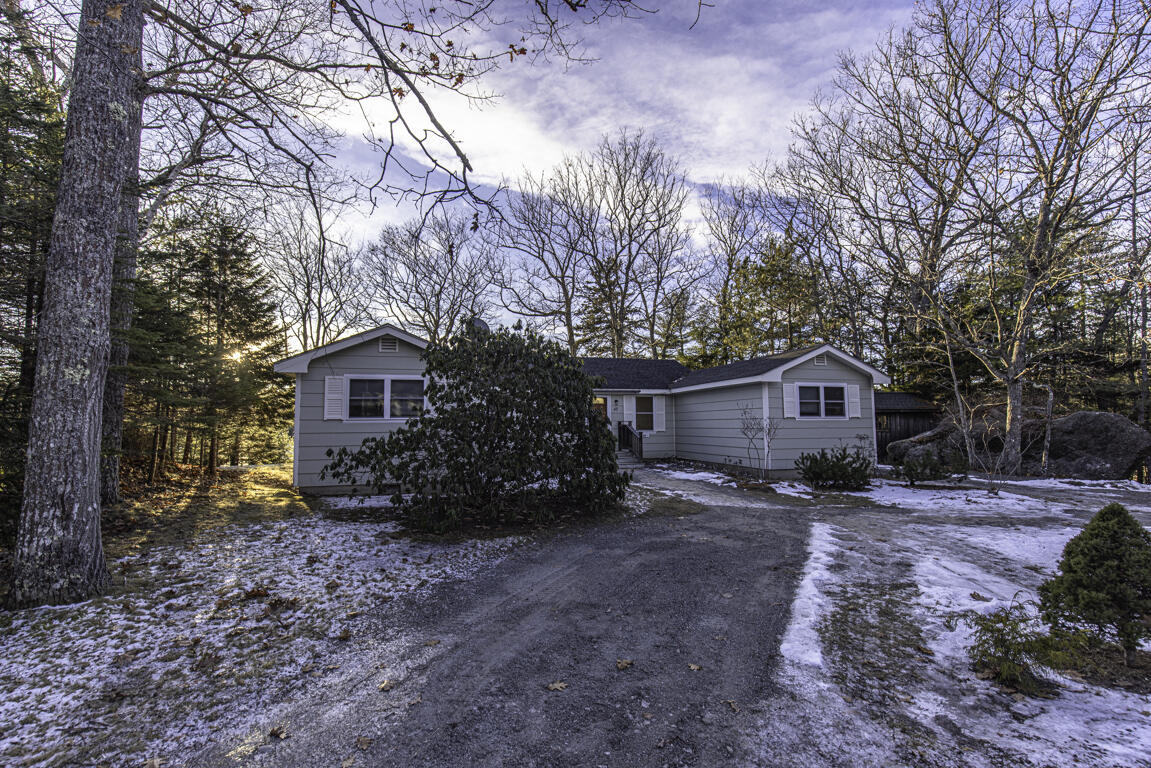 48 Douglas Loop Blue Hill, ME 04614 - Photo 27 of 31 001za