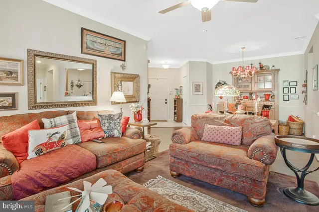 $212,500 | 5301 Wyndholme Circle, Unit 302, Baltimore, MD 21229