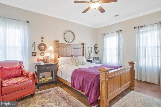 $212,500 | 5301 Wyndholme Circle, Unit 302, Baltimore, MD 21229