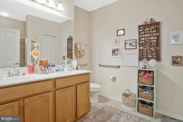 $212,500 | 5301 Wyndholme Circle, Unit 302, Baltimore, MD 21229