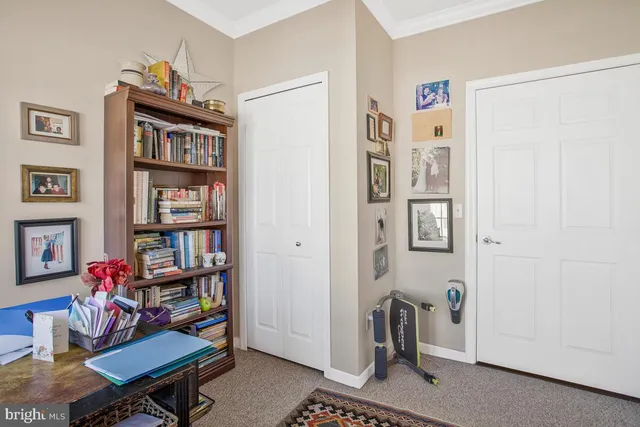 $212,500 | 5301 Wyndholme Circle, Unit 302, Baltimore, MD 21229