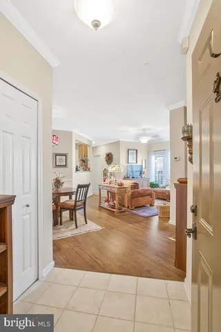 $212,500 | 5301 Wyndholme Circle, Unit 302, Baltimore, MD 21229