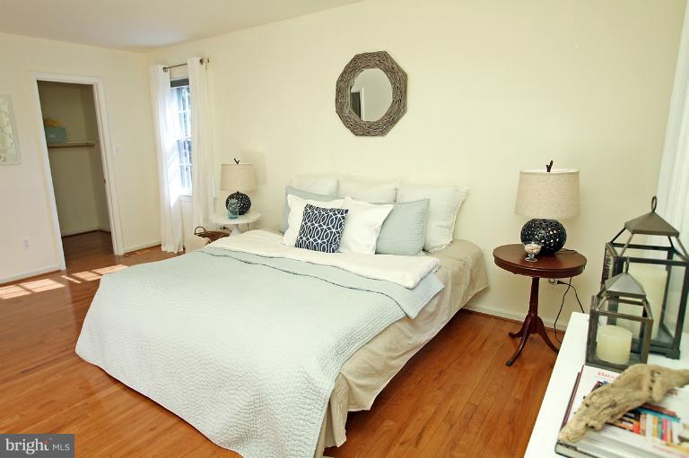 2108 Salt Kettle Way Reston, VA 20191 - Photo 8 of 28 Bedroom (Master)