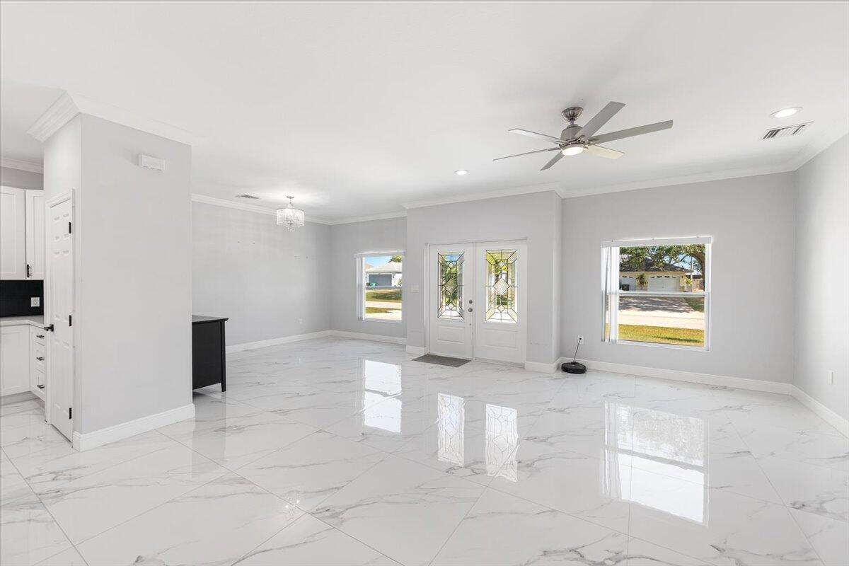 406 Southwest Ridgecrest Drive Port St. Lucie, FL 34953 - Photo 2 of 40 04-04