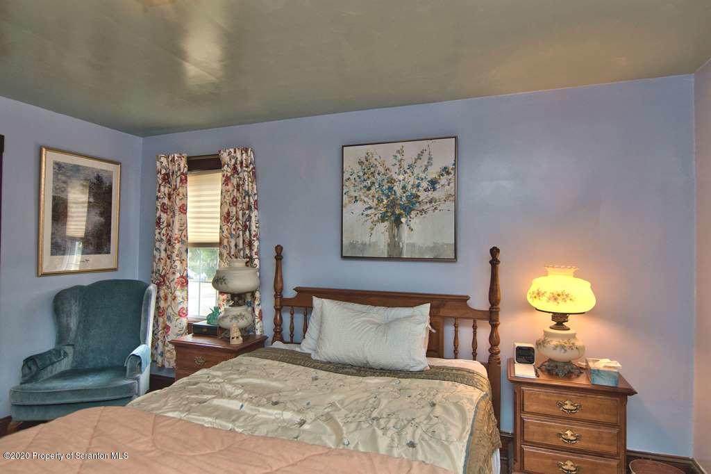1133 Springbrook Avenue Moosic, PA 18507 - Photo 24 of 44 Gallery Image 24