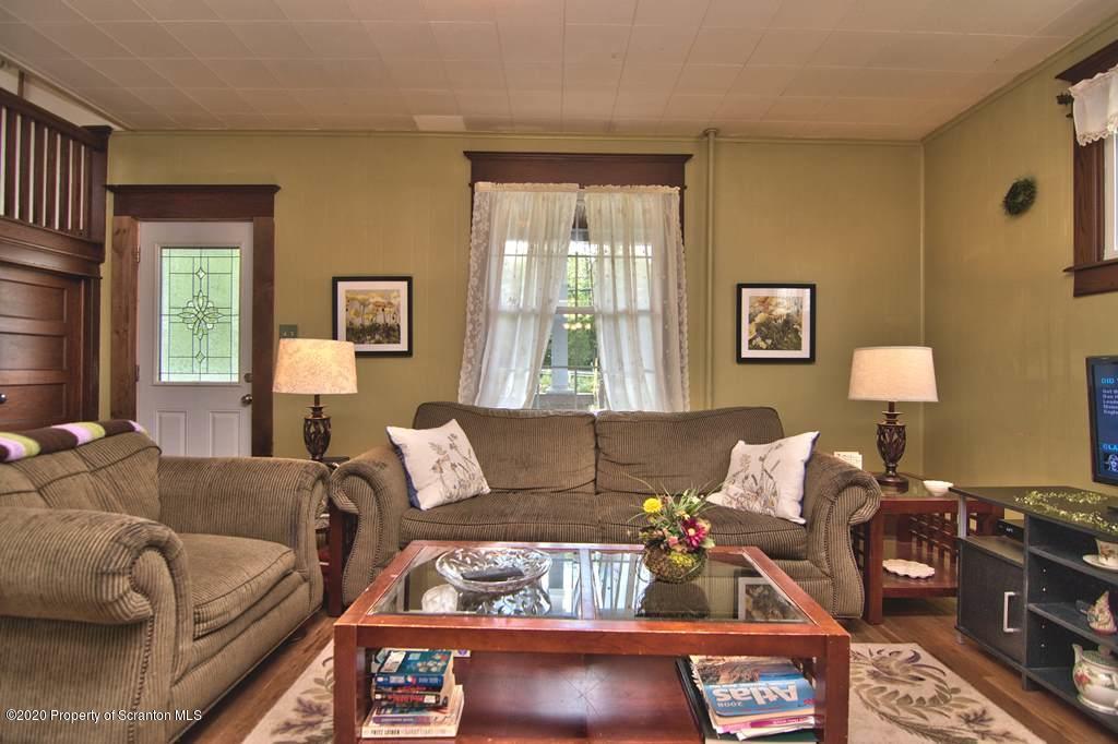 1133 Springbrook Avenue Moosic, PA 18507 - Photo 6 of 44 Gallery Image 6