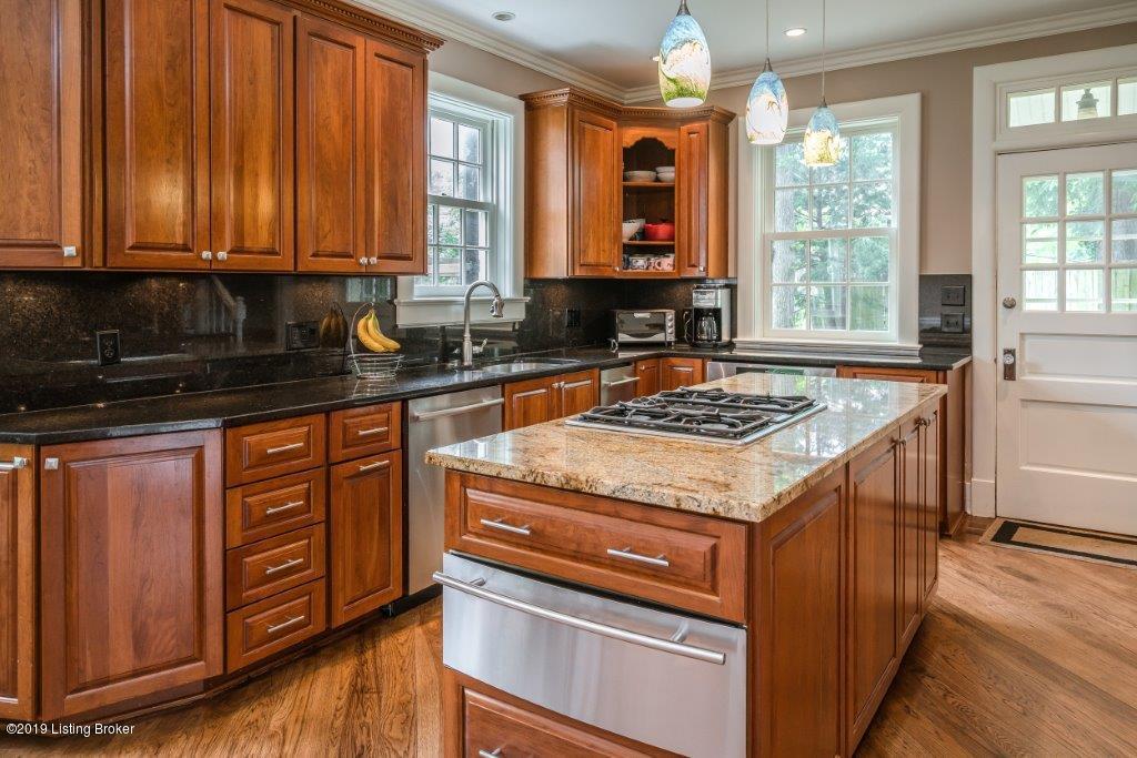 55 Hill Road Louisville, KY 40204 - Photo 16 of 59 55 Hill Rd-24