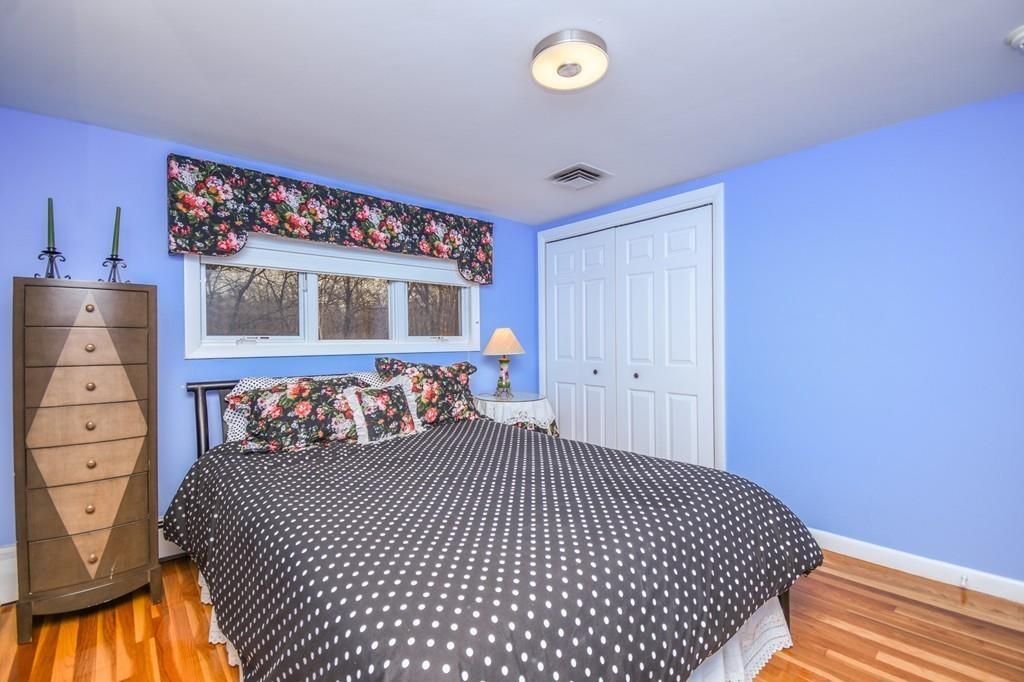 52 Damon Road Needham, MA 02494 - Photo 15 of 26