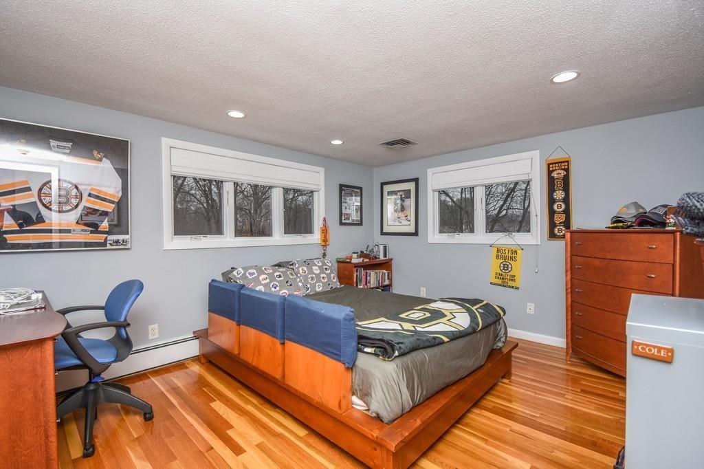 52 Damon Road Needham, MA 02494 - Photo 16 of 26