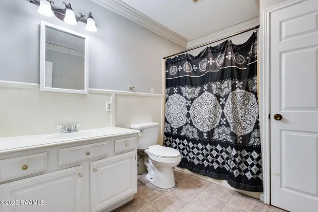 $110,000 | 100 Winchester Drive, Unit 704, Lafayette, LA 70506