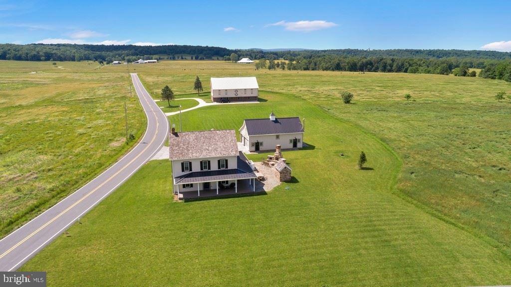 945 Cunningham Road Gettysburg, PA 17325 - Photo 1 of 36