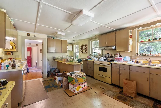 $399,000 | 12 Todd Hill Road, Hinsdale, NH 03451