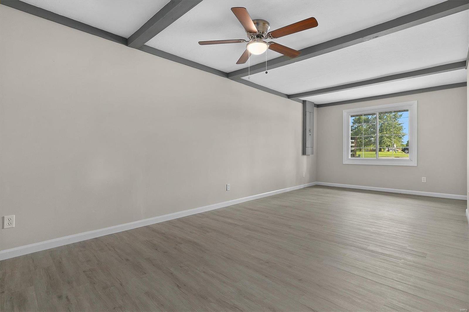 9209 Bunkum Road Fairview Heights, IL 62208 - Photo 9 of 24 Gallery Image 9