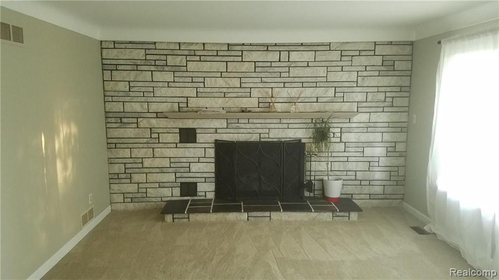 33730 Ryan Road Sterling Heights, MI 48310 - Photo 16 of 27